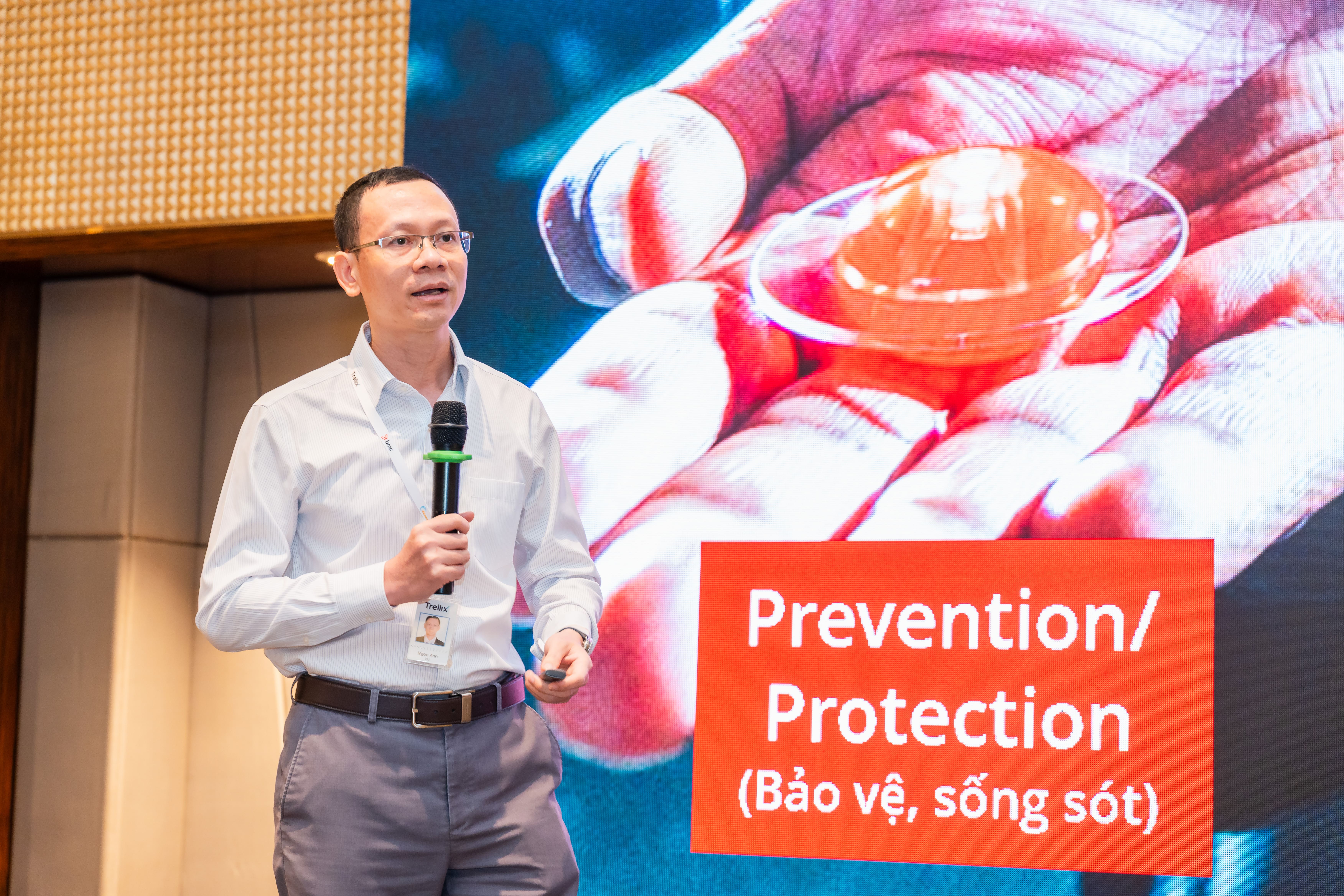 Ông Vũ Ngọc Anh, Senior Sales Engineer, đại diện Trellix