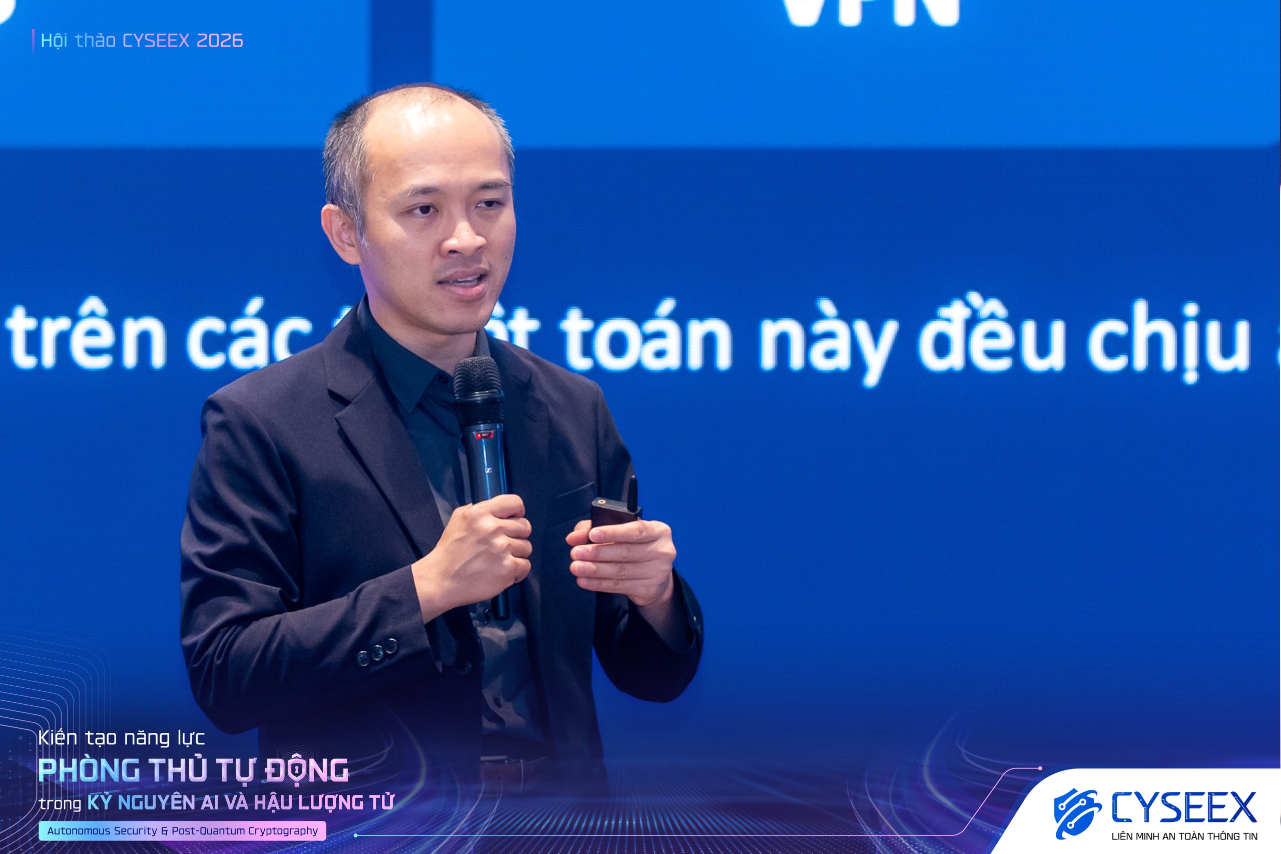 Chuyên gia An ninh mạng Vũ Ngọc Sơn mang đến lộ trình chuyển đổi thiết thực, hỗ trợ doanh nghiệp chủ động bảo vệ dữ liệu và sẵn sàng ứng phó với kỷ nguyên mật mã hậu lượng tử (PQC).
